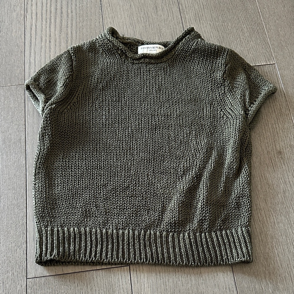Banana Republic Olive Green Linen Top